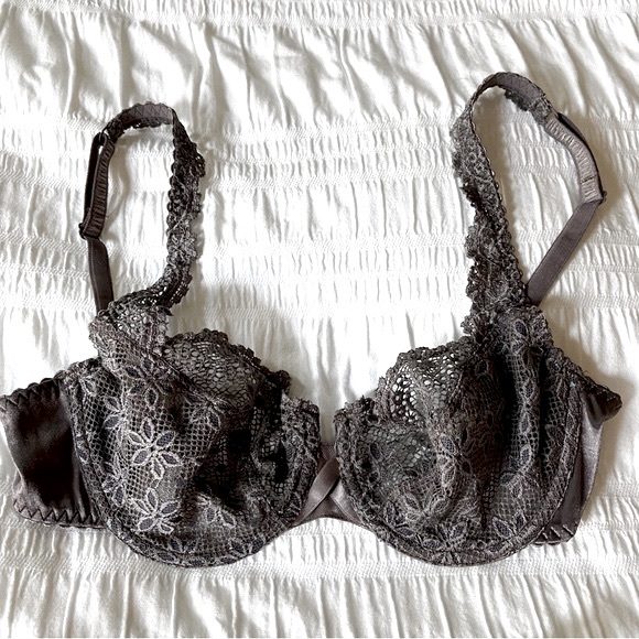 Passionata Lace Bra - Picture 1 of 8